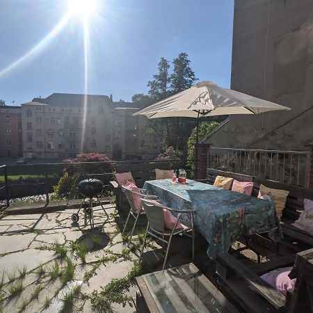 Urlaubstraum Mit Pool, Terrasse & Fluss Im Garten - Ut Apartment Sebnitz Bagian luar foto